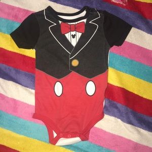 Mikey Mouse onesie size 18M